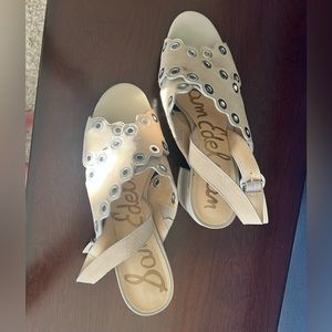 Sam Edelman Tan Suede Silver Grommet Stud Scalloped Heels, NEW, Size 8